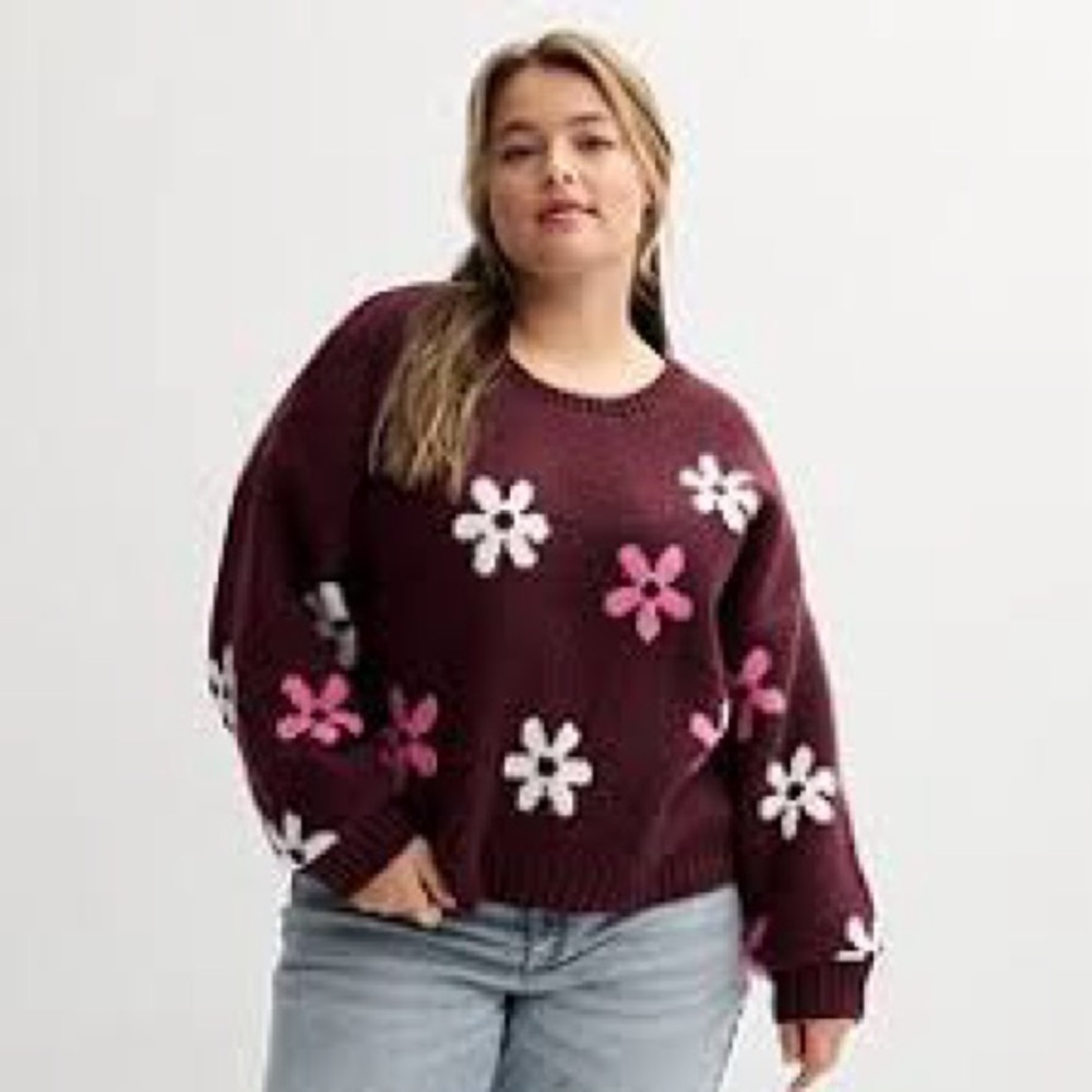 Cozy Pullover Pink And White Flower Sweater